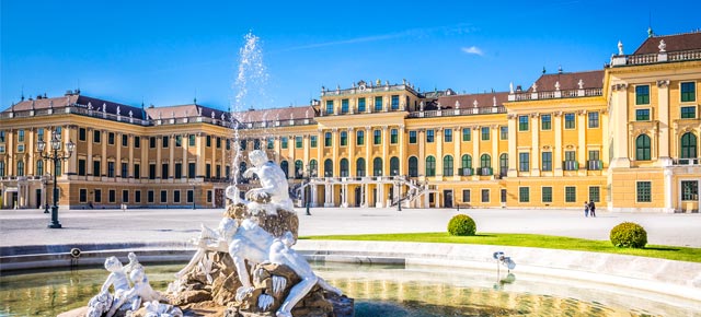 Pearls along the Danube | incl. beverage package